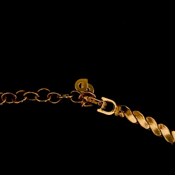 Vintage Authentic Christian Dior Gold Tone Necklace - Picture 3 of 5